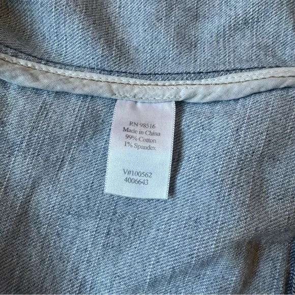 ✅99% Cotton Classic Jean Jacket Levi’s American Eagle Hollister Pacsun - Picture 6 of 6